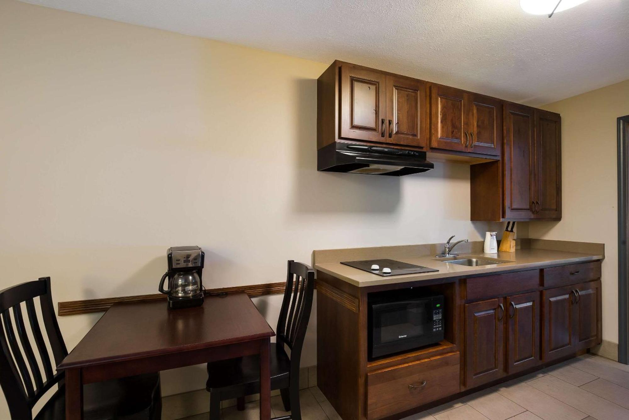 Country Inn & Suites By Radisson, Marion, Il Bagian luar foto