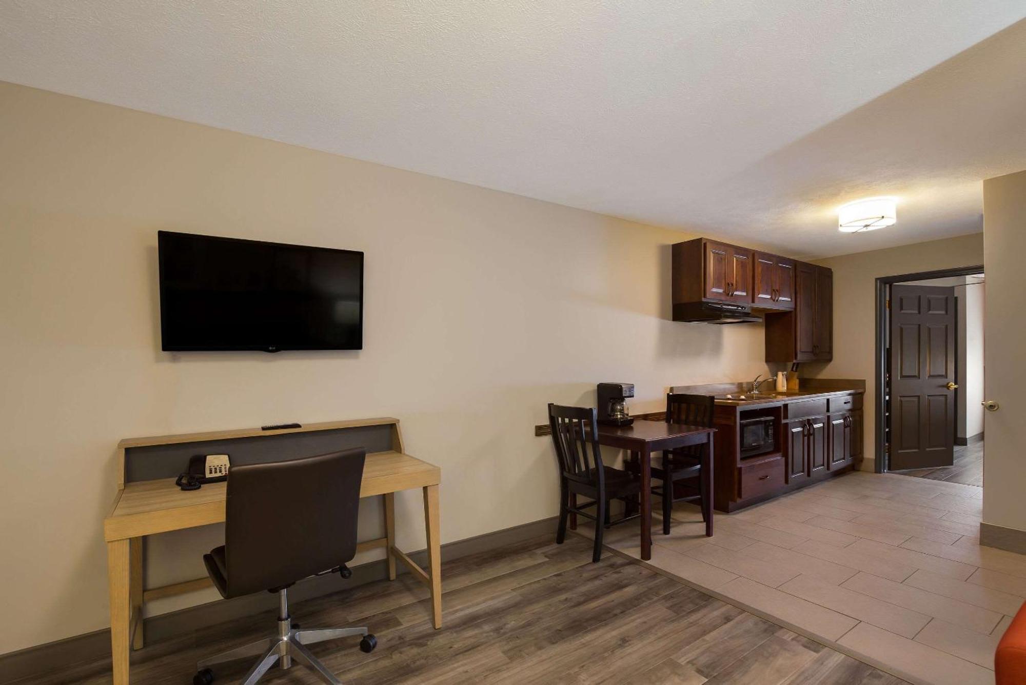 Country Inn & Suites By Radisson, Marion, Il Bagian luar foto
