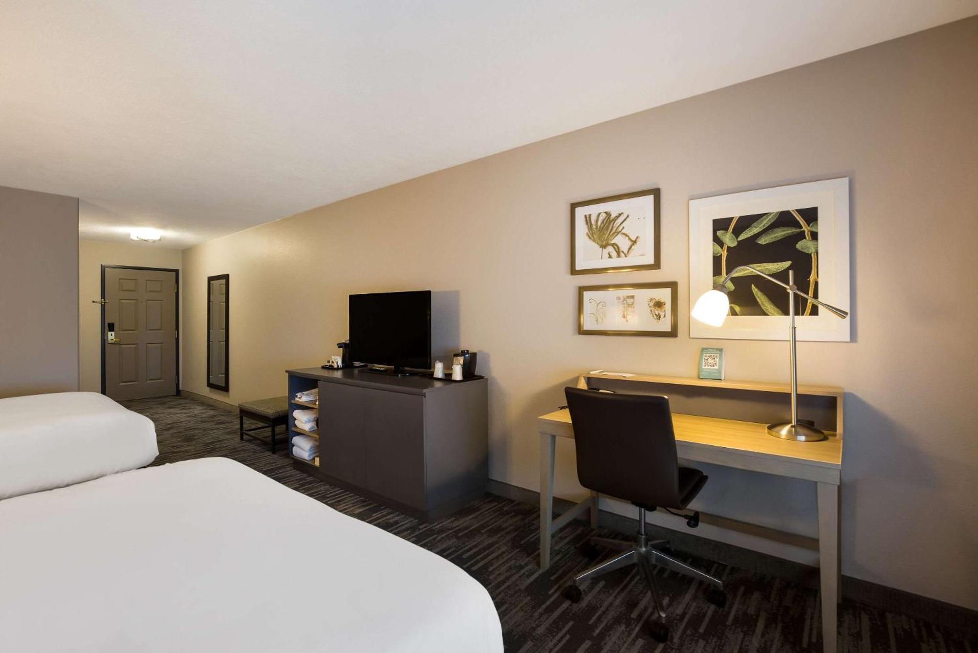 Country Inn & Suites By Radisson, Marion, Il Bagian luar foto