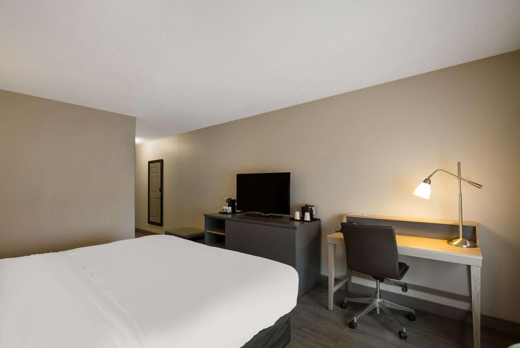 Country Inn & Suites By Radisson, Marion, Il Bagian luar foto